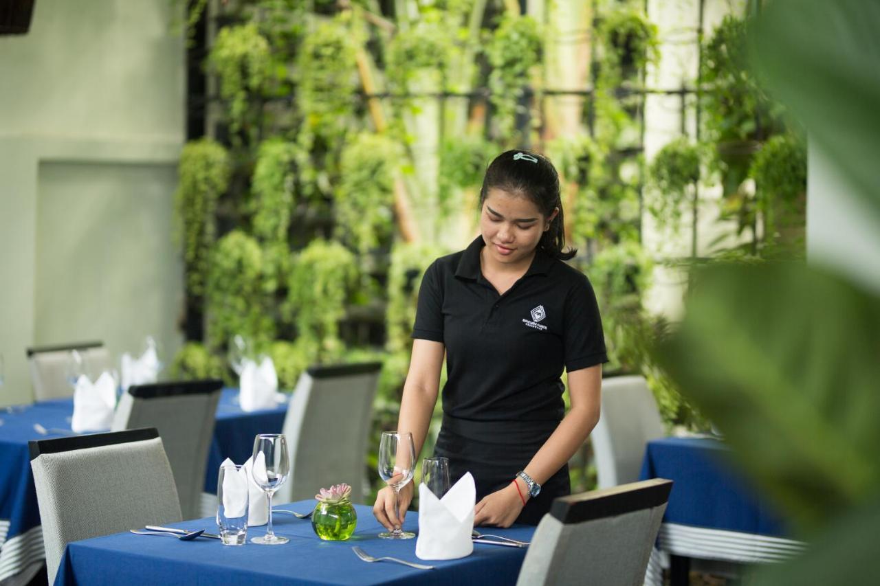 Monthara Angkor Residence Siem Reap Esterno foto